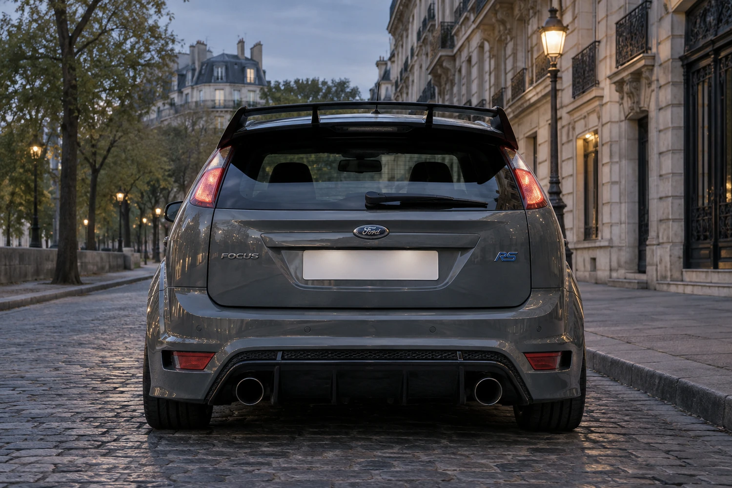 АВТО 1007356 Ford Focus RS Mk2 серый Париж