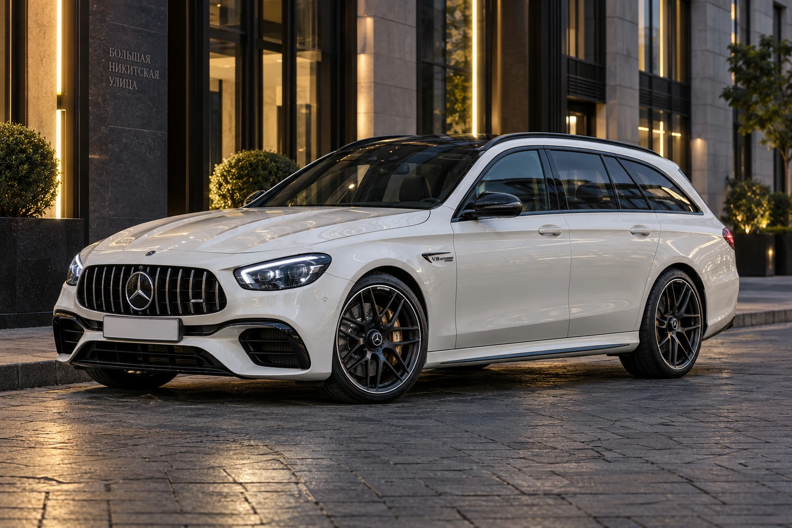 АВТО 1007934 Мерседес AMG E63 белый Москва