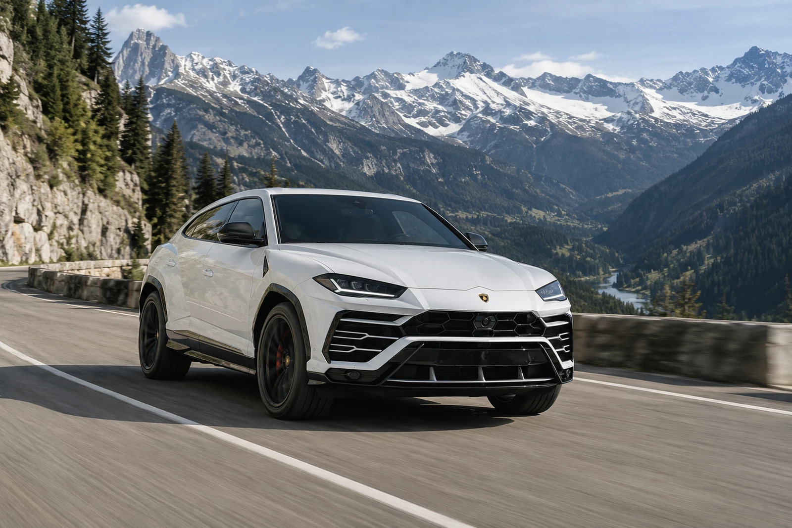 АВТО 1007676 белый Lamborghini Urus S на горном шоссе