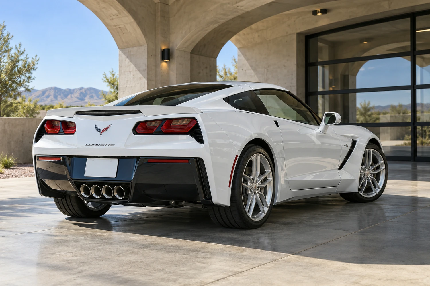 АВТО 1007133 Chevrolet Corvette C7 жемчужный белый арочный паркинг