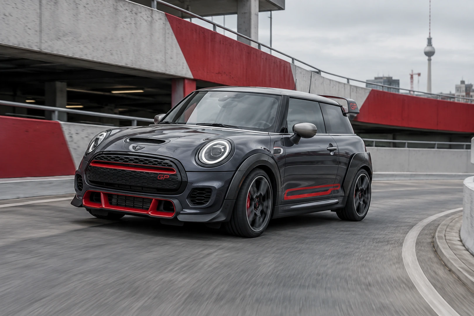 АВТО 1008844 Mini John Cooper Works GP