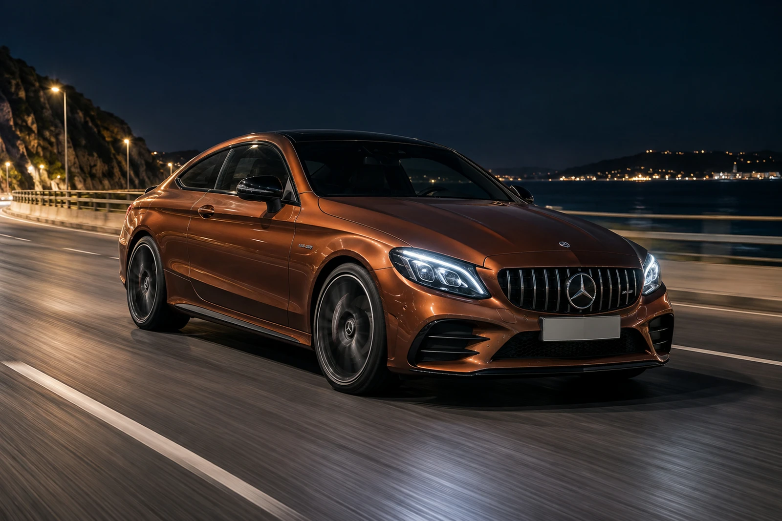 АВТО 1007918 Мерседес AMG C43 медный Приморское шоссе