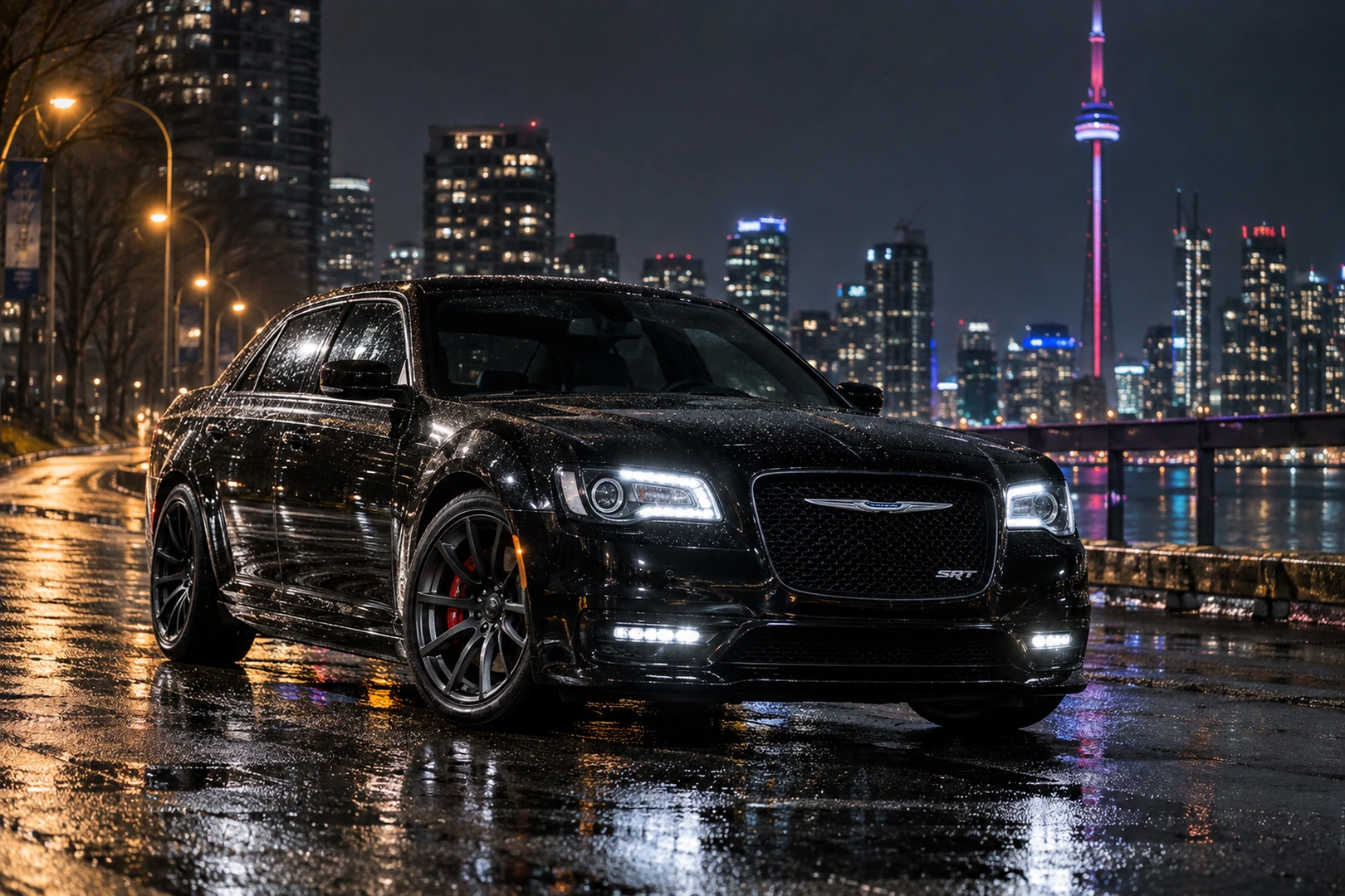 АВТО 1008898 Chrysler 300 SRT
