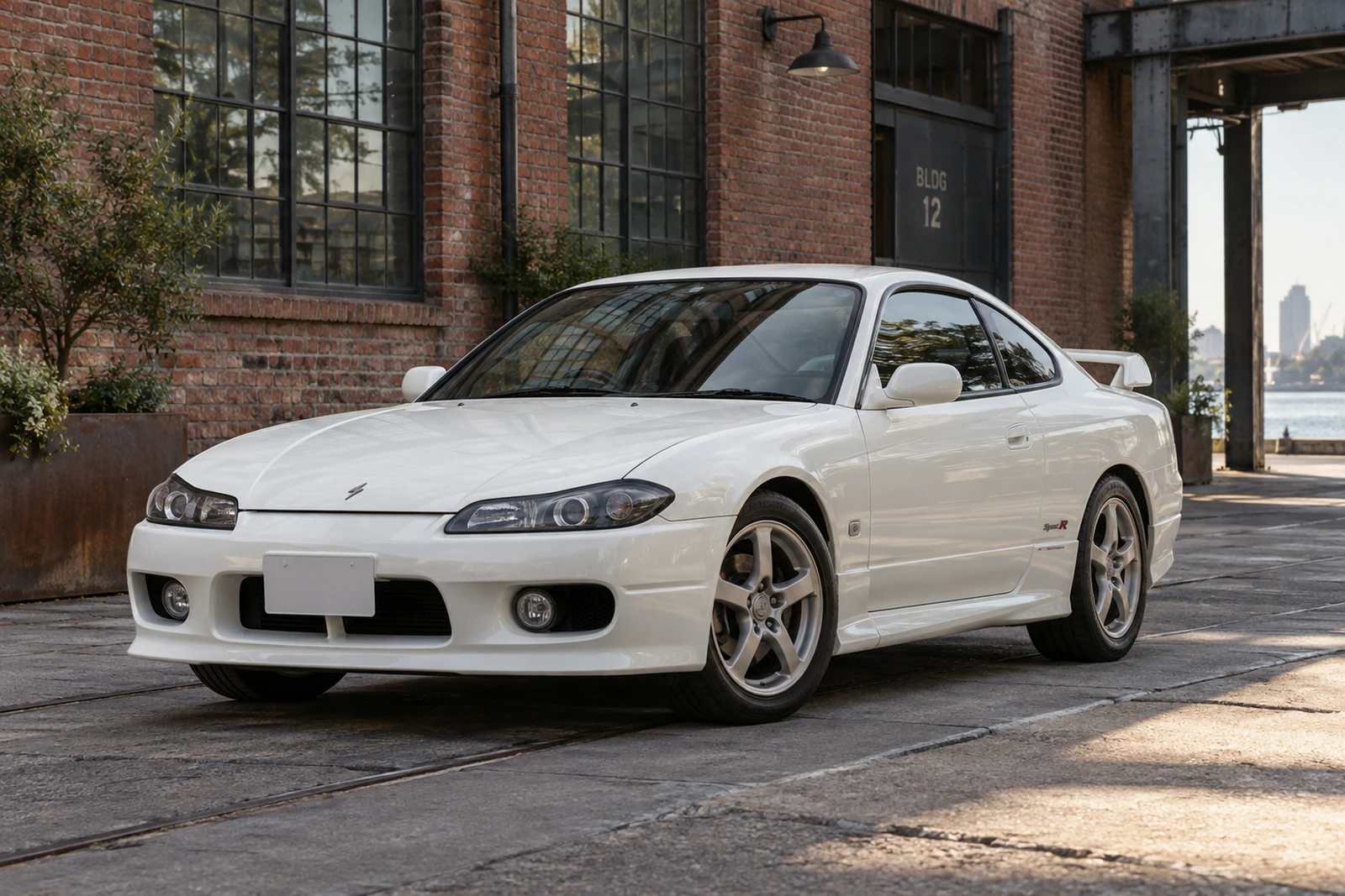 АВТО 1008644 Ниссан Silvia S15 белый Кирпичный двор Бруклина