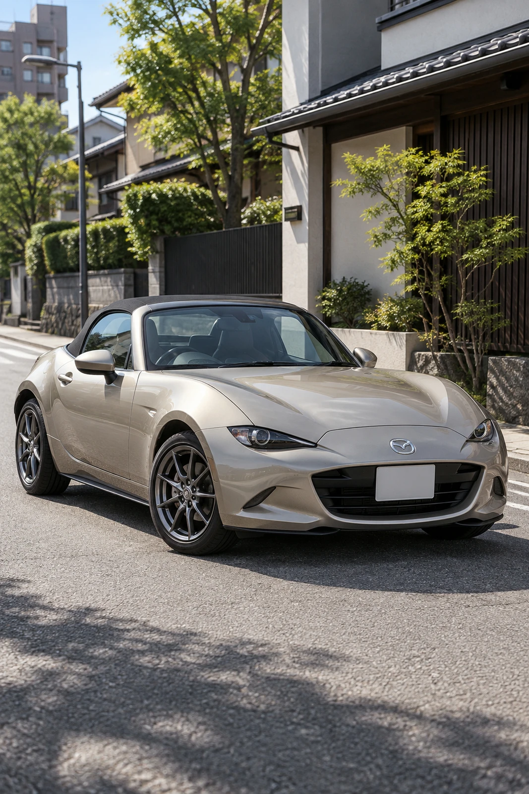 АВТО 1007949 Мазда MX5 Родстер шампань Нагоя