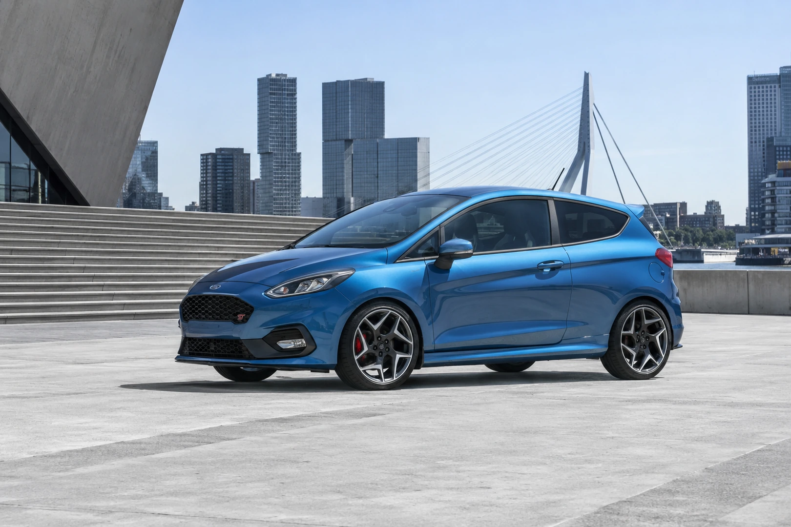 АВТО 1008916 Ford Fiesta ST Mk8