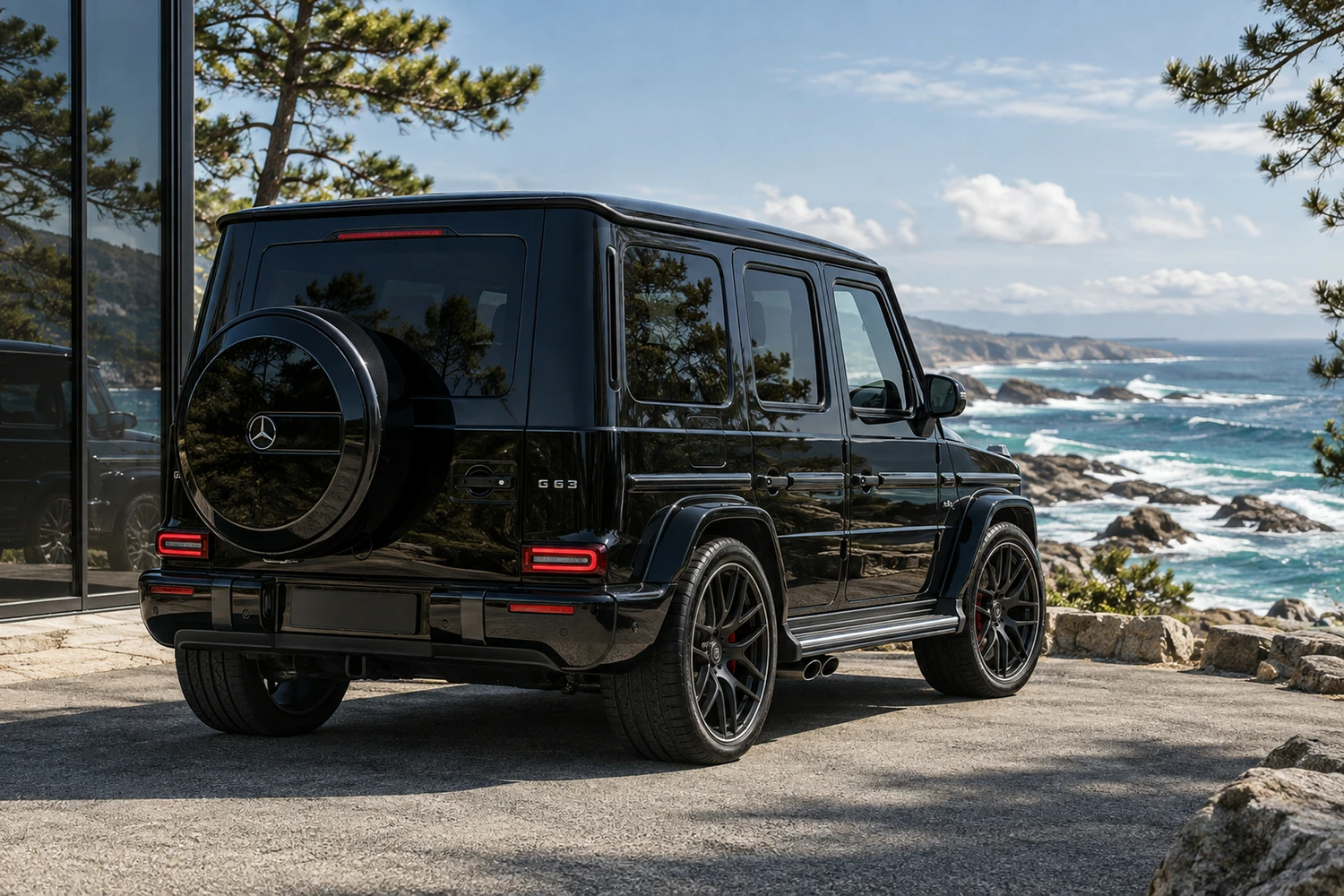 АВТО 1006729 Mercedes G63 AMG чёрный сосны и прибой