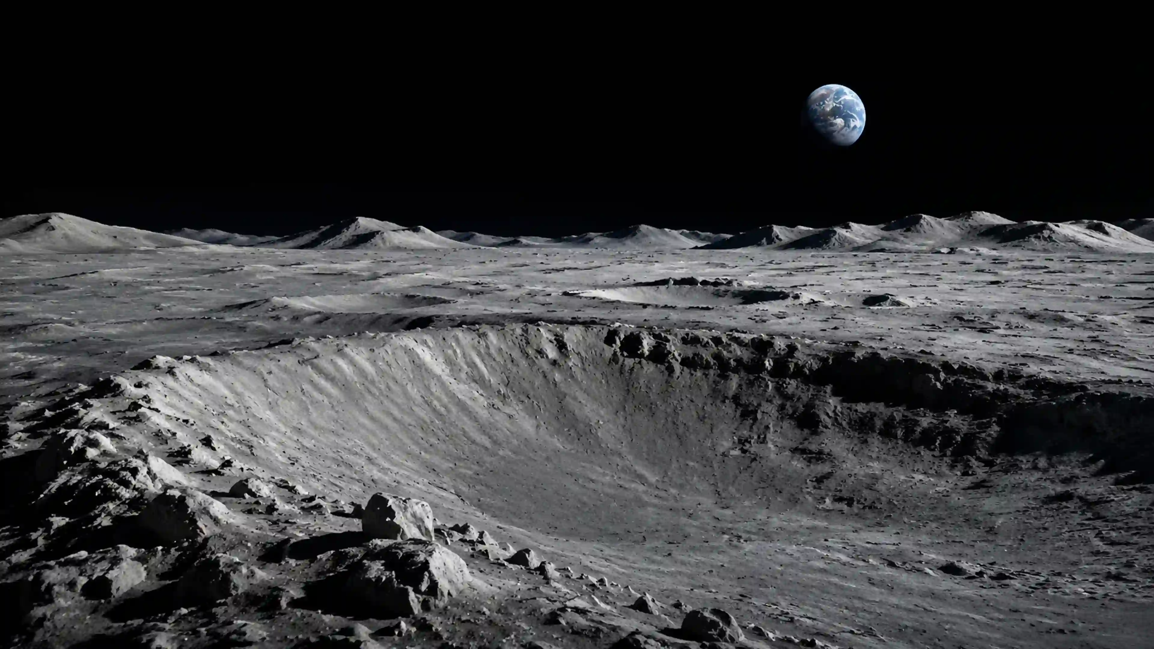 МИКС 000028 лунный кратер и Земля над горизонтом
