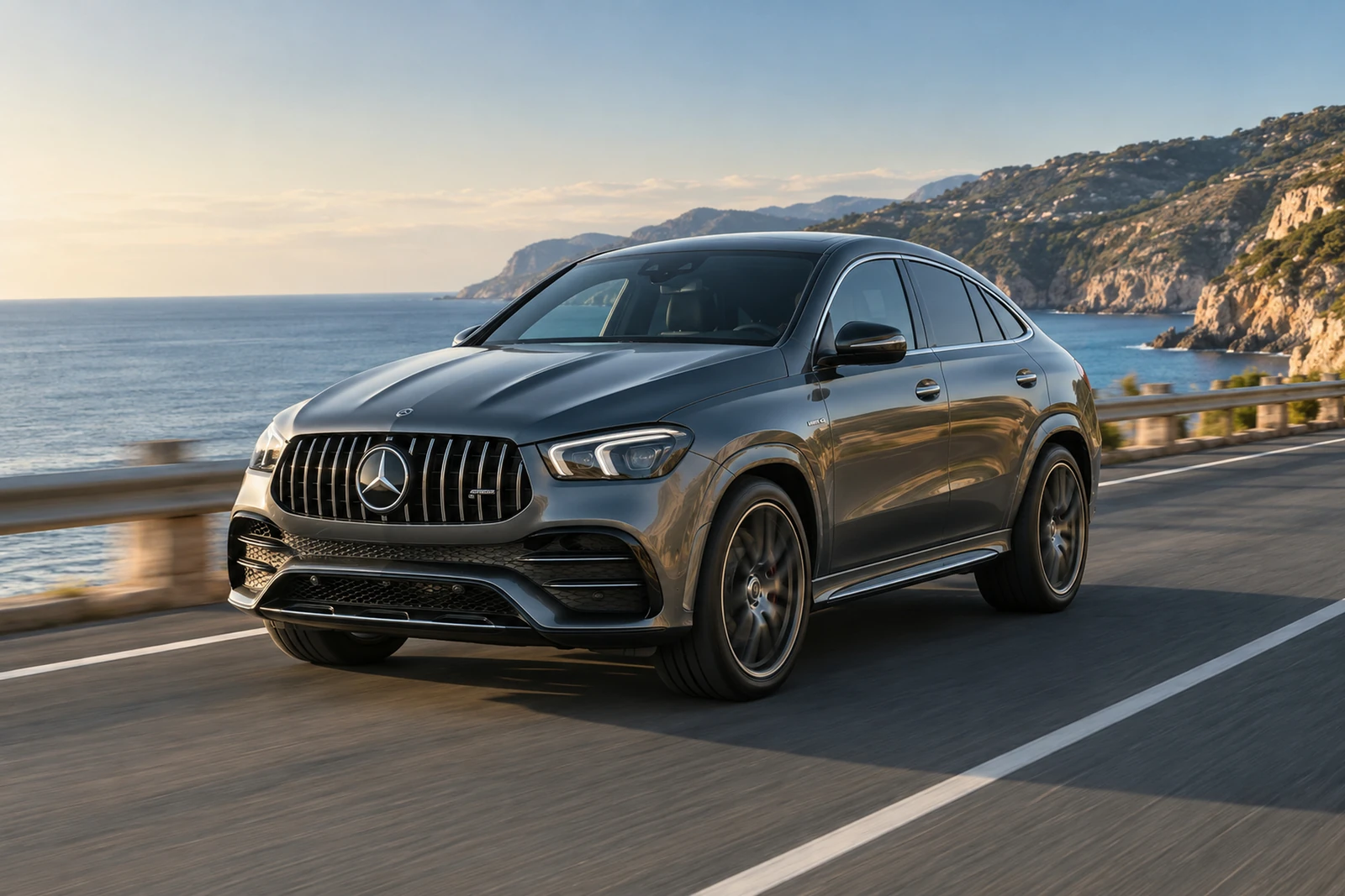 АВТО 1007542 серый Mercedes AMG GLE53 Coupe на прибрежном бульваре