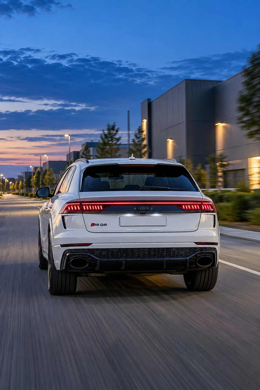 АВТО 1008073 Ауди RSQ8 белый Индустриальная дорога