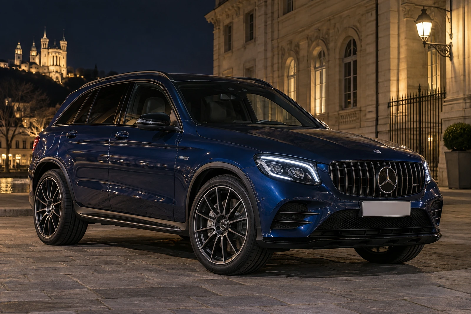 АВТО 1007976 Мерседес GLC43 синий Лион