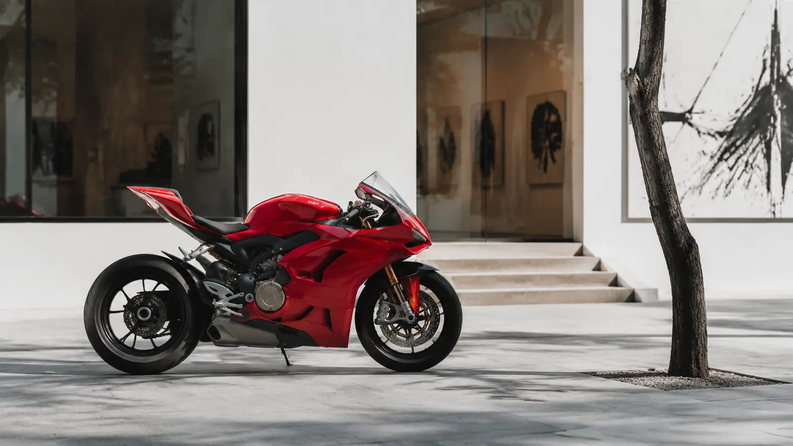АВТО 1001120 красный Ducati Panigale у галереи