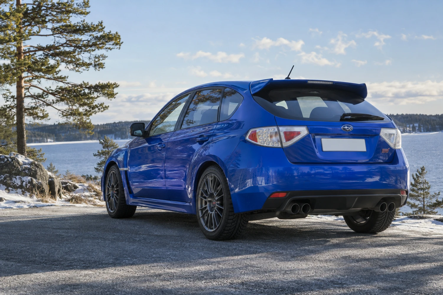 АВТО 1007408 Subaru Impreza WRX STI GR синий снег и сосны