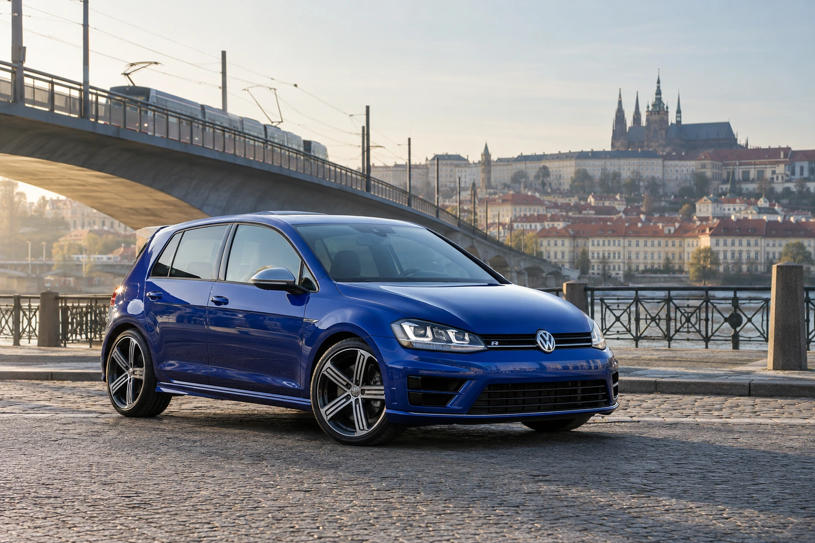 АВТО 1008810 Volkswagen Golf R Mk7