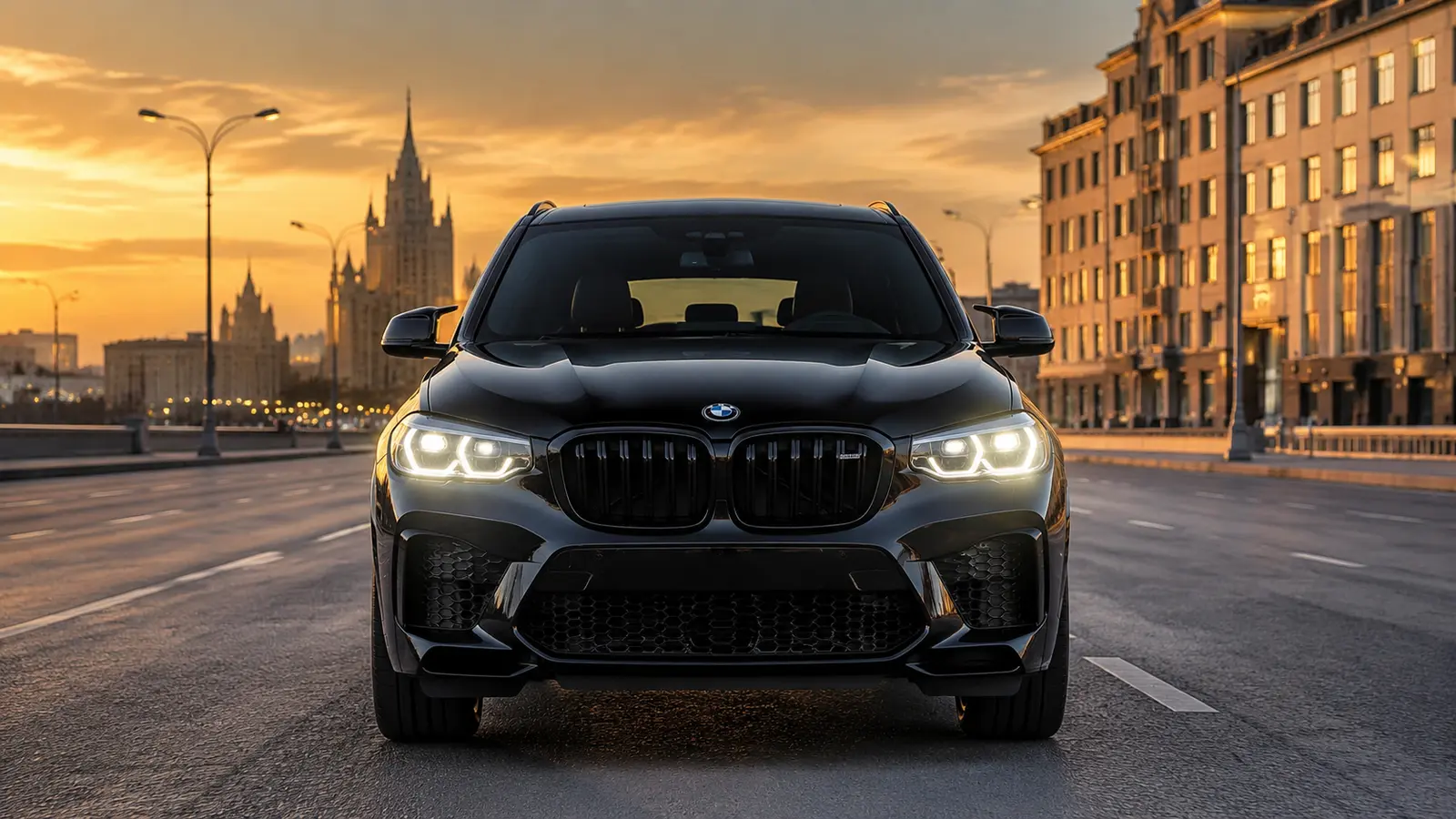 АВТО 1000583 чёрный BMW X5 M строго спереди в Москве