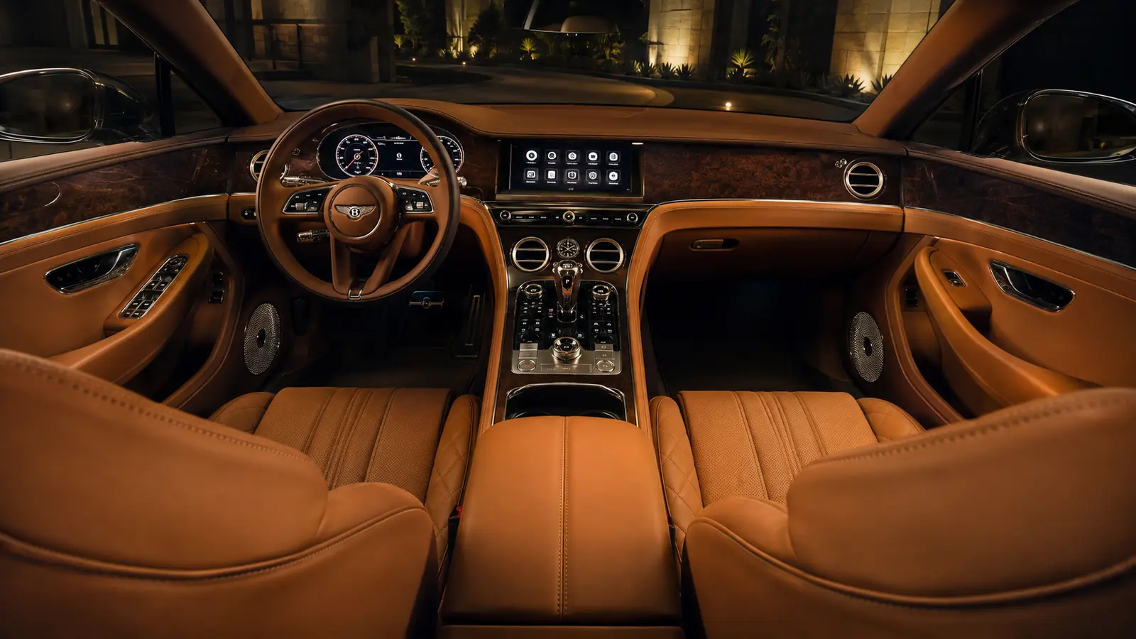 АВТО 1001183 салон Bentley Continental GT с янтарной подсветкой
