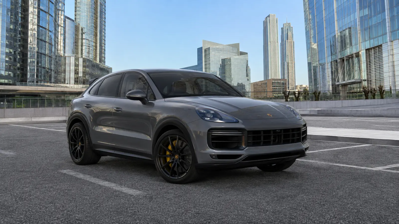 АВТО 1000341 Porsche Cayenne Turbo GT у небоскрёбов