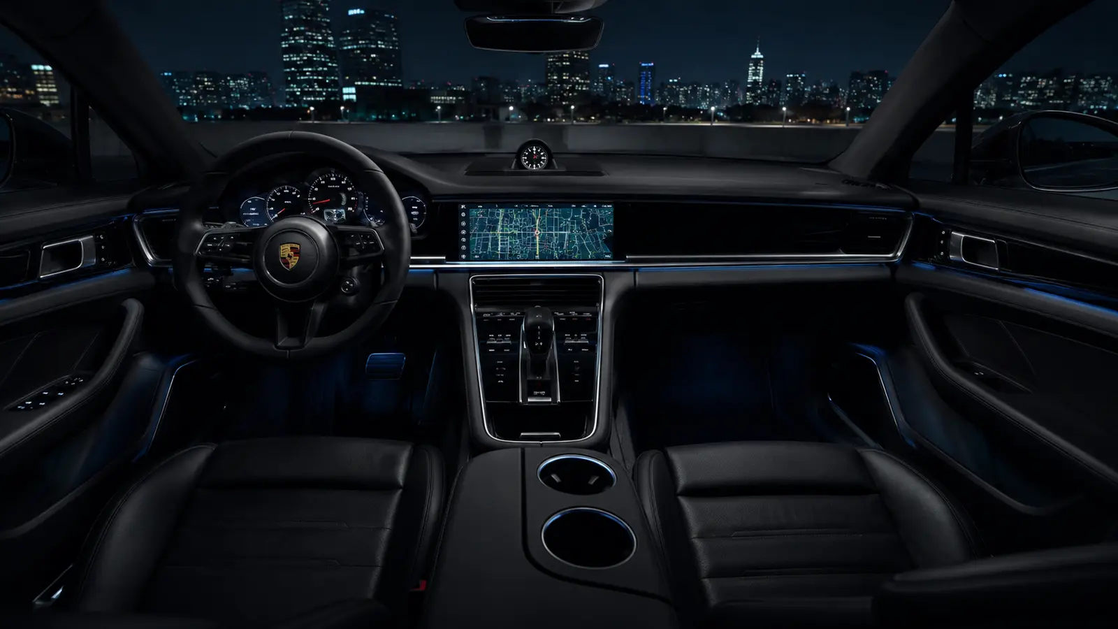 АВТО 1001075 салон Porsche Panamera с ночным городом